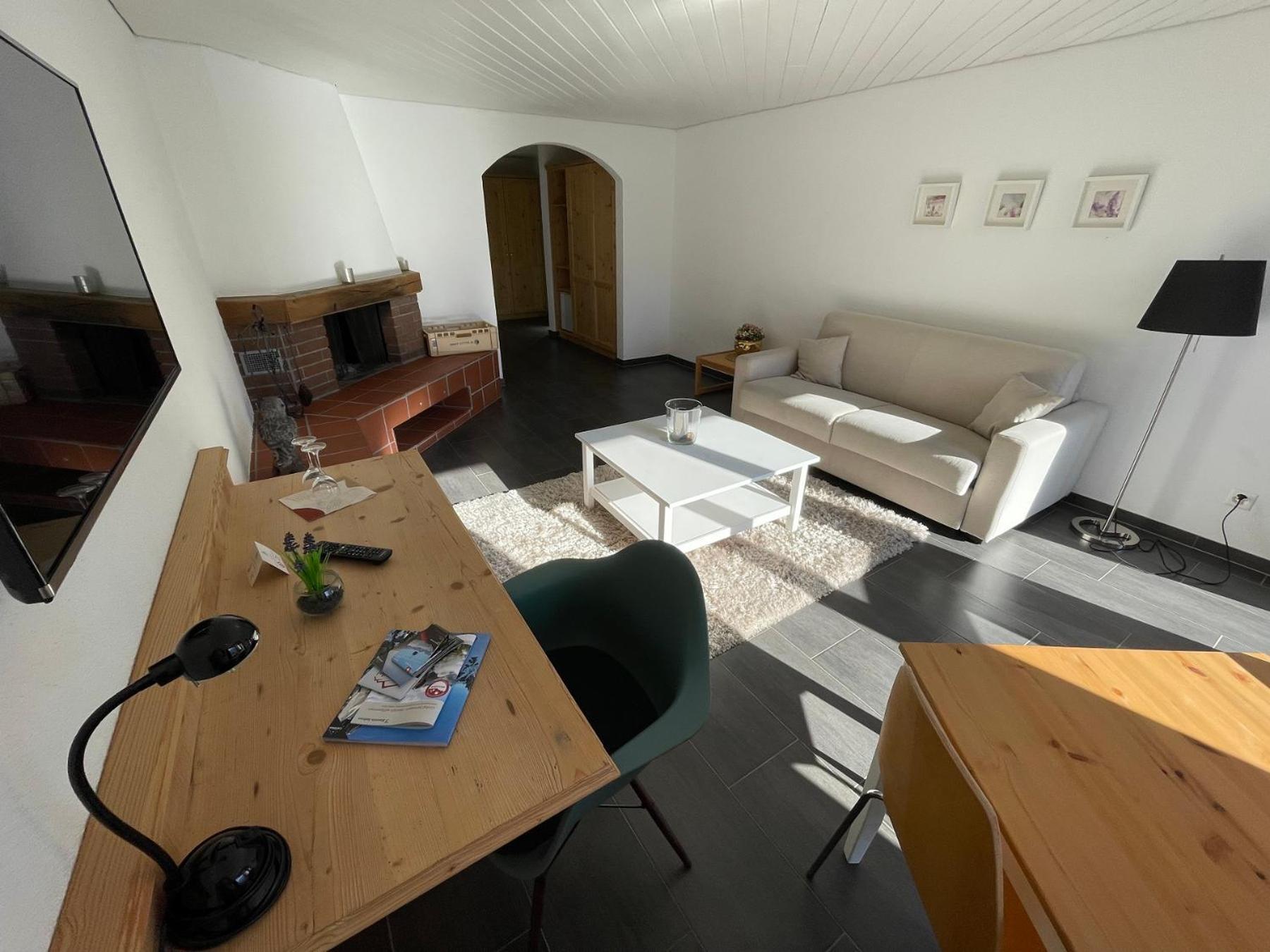 Catrina Hotel Disentis Δωμάτιο φωτογραφία