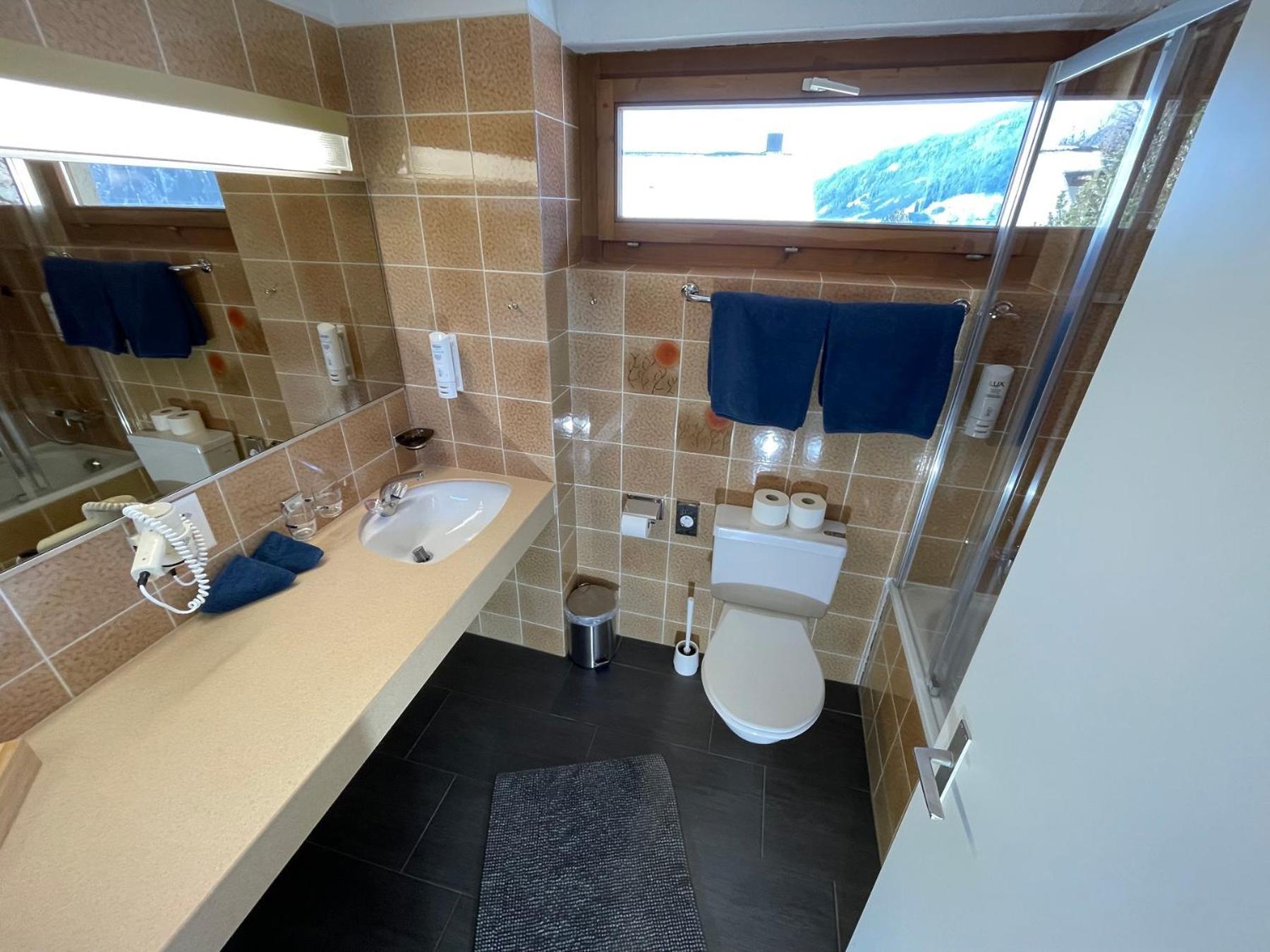 Catrina Hotel Disentis Δωμάτιο φωτογραφία